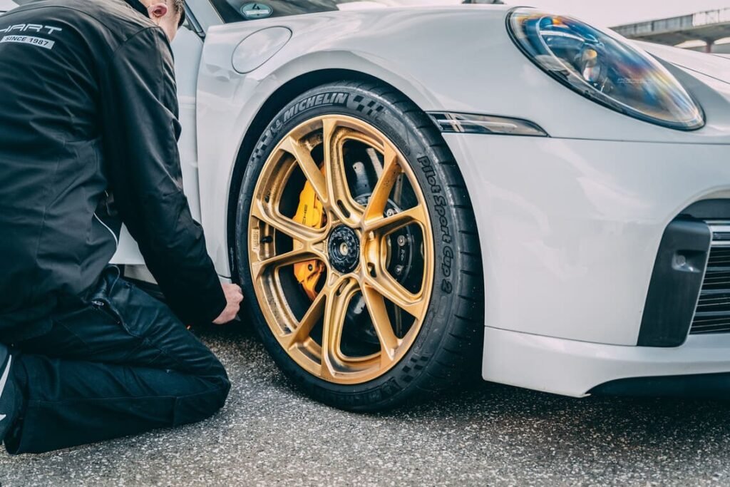 Vista de Porsche con Michelin Pilot Sport Cup 2 R