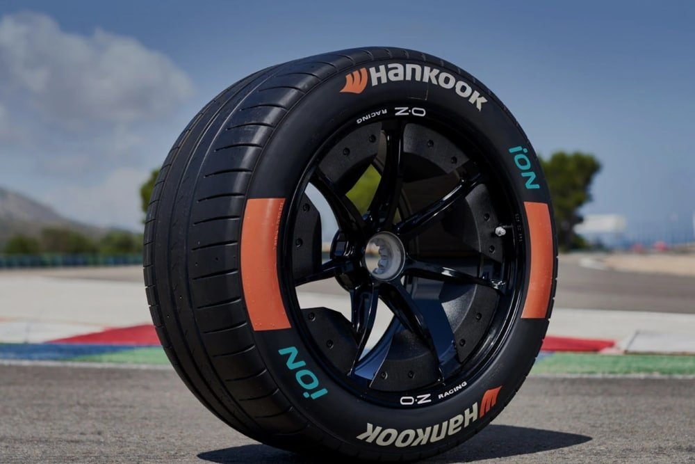 View-Hankook-Ion-race-Tire-Formula-E