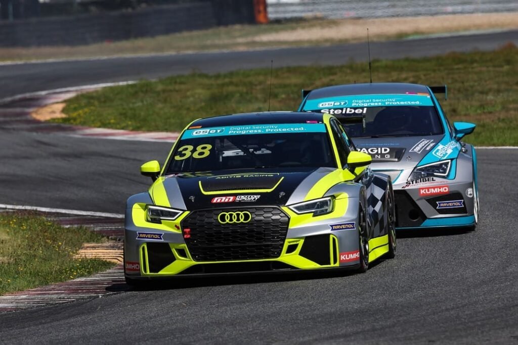 Kumho y los deporte de motor TCR 2023