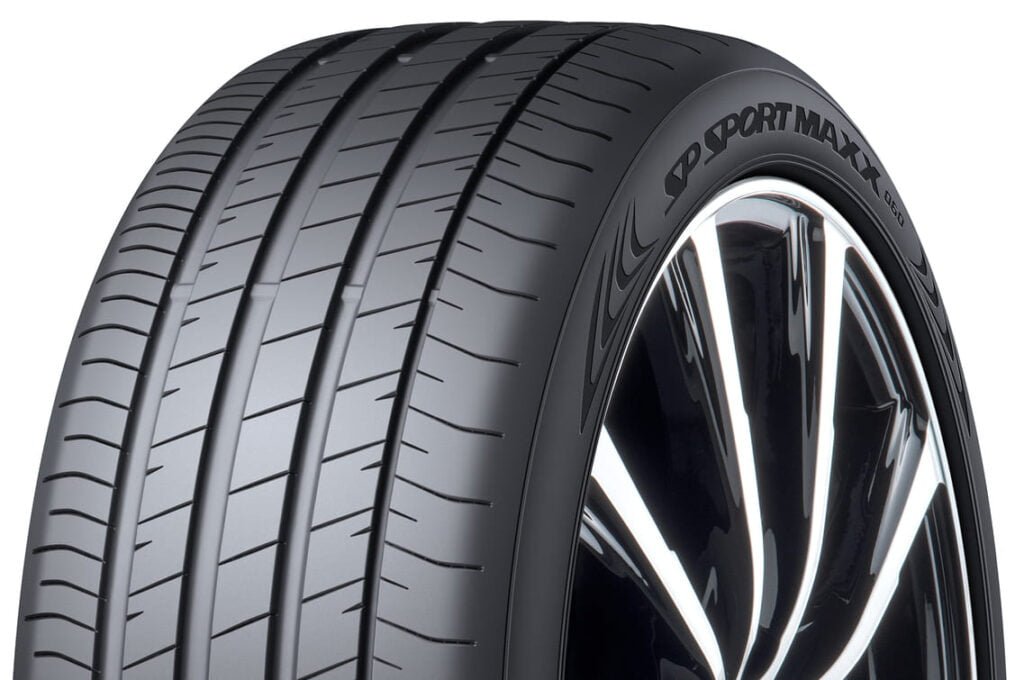 Vista del neumatico Dunlop Sport Maxx 060 en detalle