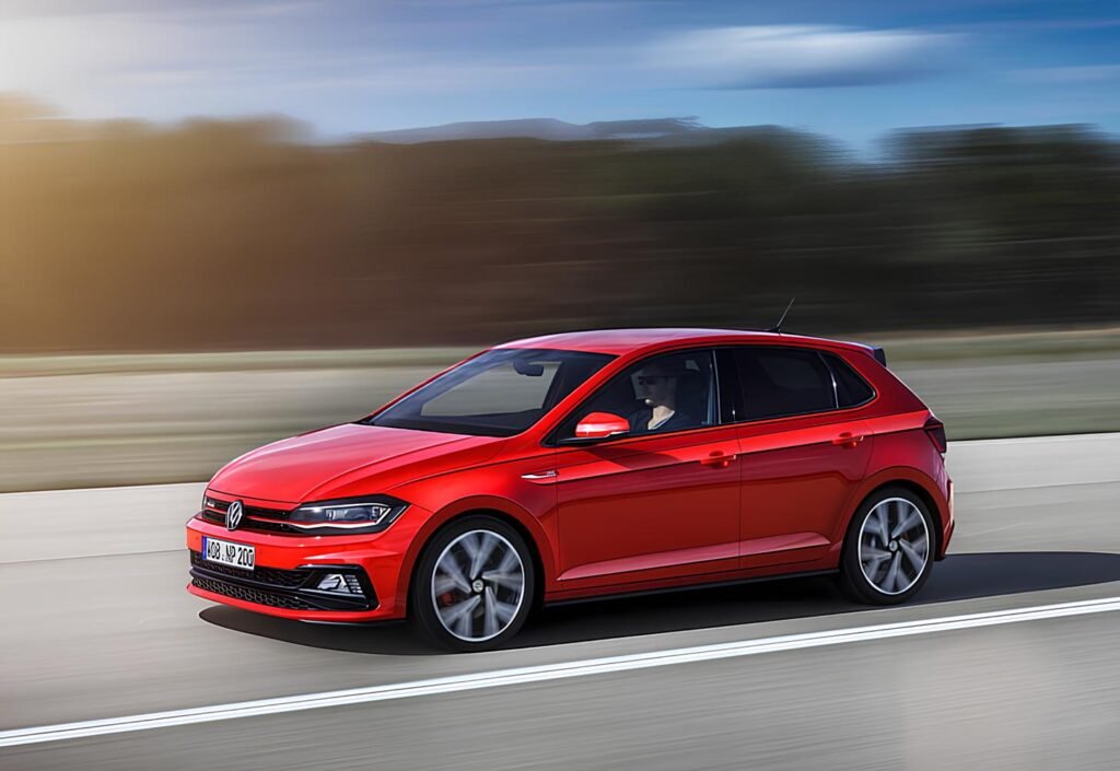 Vista de coche rojo - Los mejores neumaticos de verano