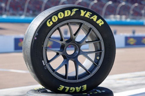 Goodyear y NASCAR