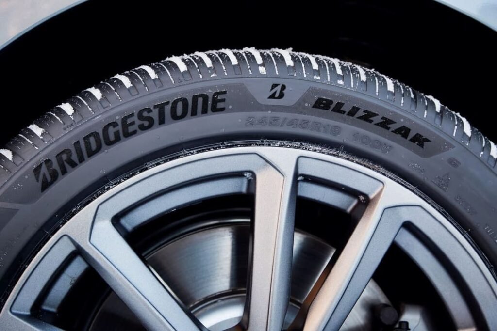 Bridgestone Blizzak 6 - neumatico de invierno 